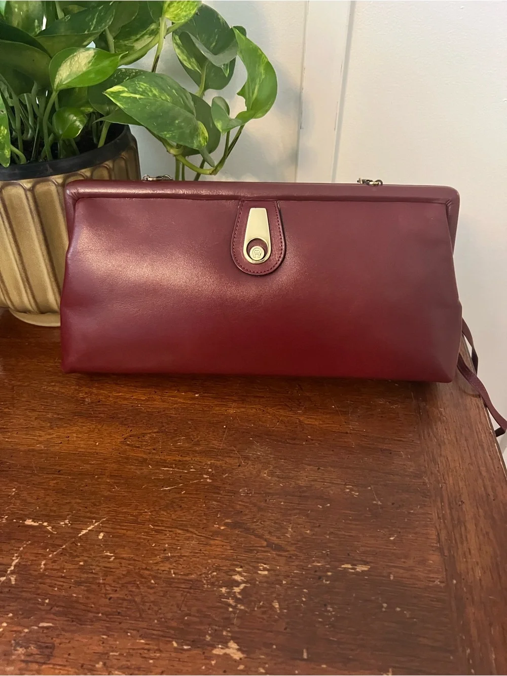 Vintage Etienne Aigner Burgundy Leather Frame Clutch Horseshoe Logo